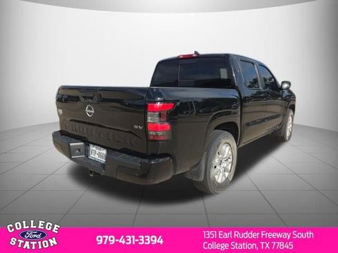 Used 2024 Nissan Frontier SV w/ SV Convenience Package RWD image 4