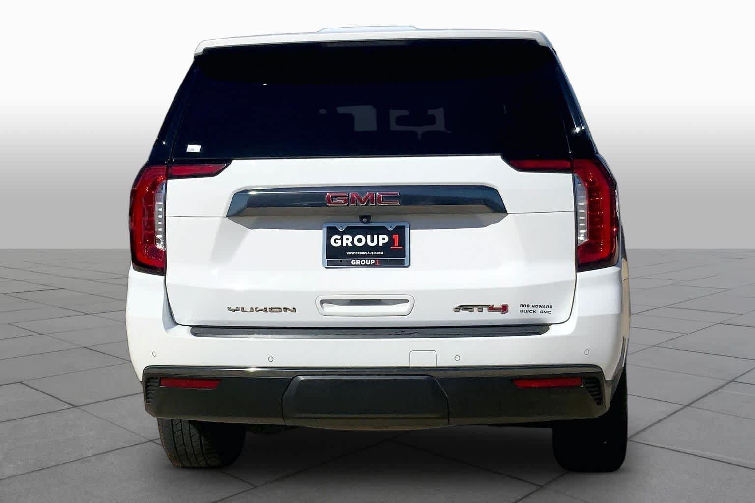 Used 2021 GMC Yukon AT4 w/ AT4 Premium Package AWD/4WD image 5