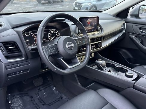 Certified 2024 Nissan Rogue SV w/ SV Premium Package image 33