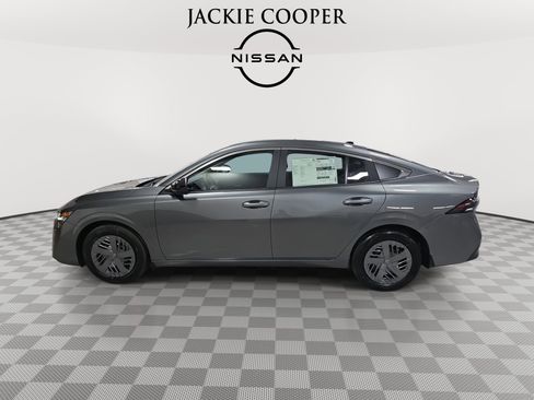 New 2026 Nissan Sentra SV w/ Floor Mat Package FWD image 8