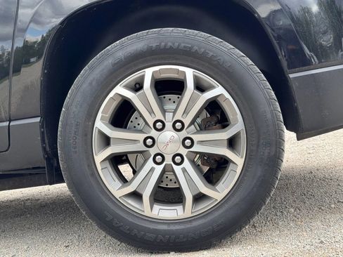 Used 2016 GMC Acadia SLT w/ Open Road Package AWD/4WD image 16