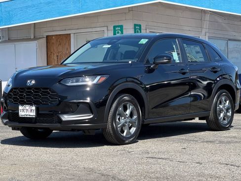 New 2026 Honda HR-V LX image 8