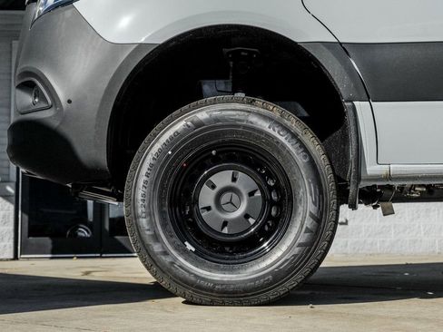 New 2025 Mercedes-Benz Sprinter 2500 image 4
