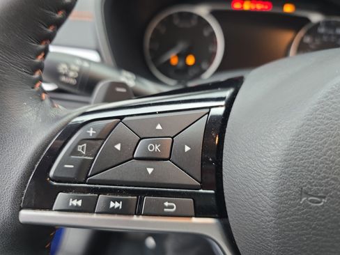 Certified 2021 Nissan Altima 2.5 SR w/ SR Premium Package image 16