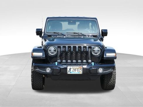 Used 2021 Jeep Wrangler Unlimited Sahara AWD/4WD image 2