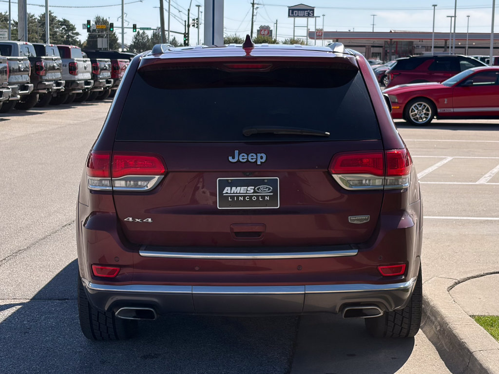 Used 2017 Jeep Grand Cherokee Summit AWD/4WD image 5