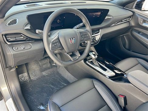New 2026 Buick Envista Sport Touring image 6