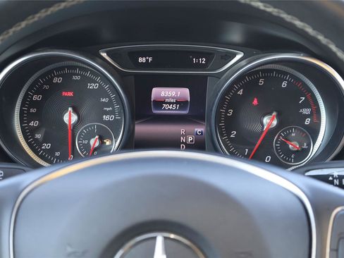 Used 2020 Mercedes-Benz GLA 250 4MATIC image 24