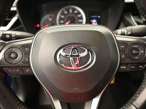 Used 2020 Toyota Corolla SE image 27