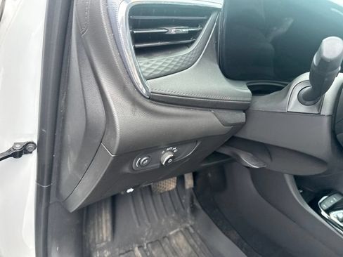 Used 2026 Buick Encore GX Preferred w/ Advanced Technology Package FWD image 11