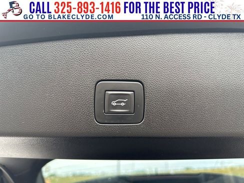 Used 2023 Buick Encore GX Essence w/ Experience Buick Package FWD image 8