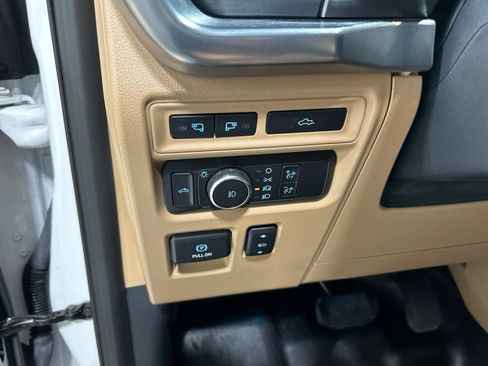Certified 2022 Ford F150 Lariat w/ Equipment Group 502A High AWD/4WD image 12