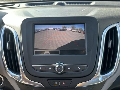 Used 2022 Chevrolet Equinox LS w/ LPO, Floor Liner Package FWD image 24