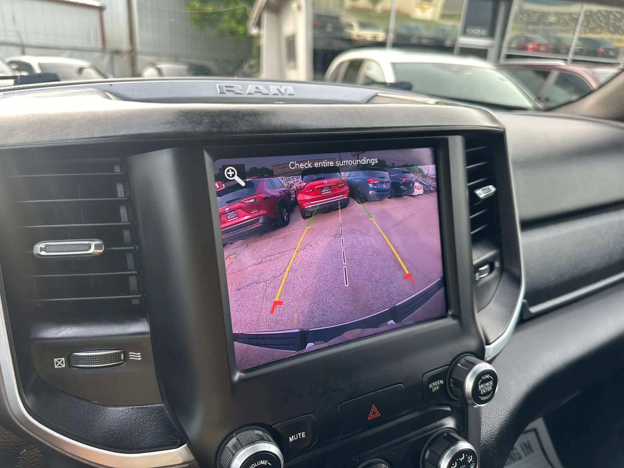 Used 2019 RAM 1500 Big Horn AWD/4WD image 22