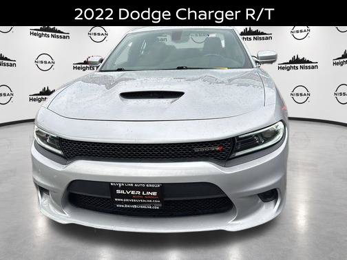 Used 2022 Dodge Charger R/T RWD image 7