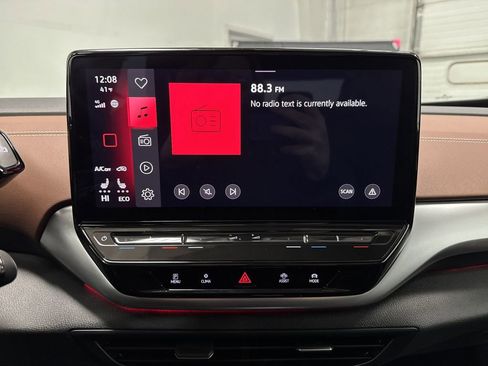 Used 2021 Volkswagen ID.4 Pro S w/ Gradient Package image 20