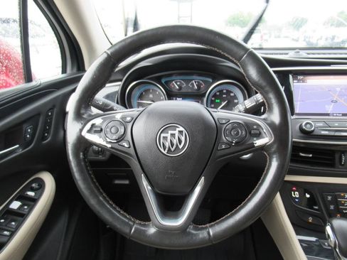Used 2018 Buick Envision Essence FWD image 17