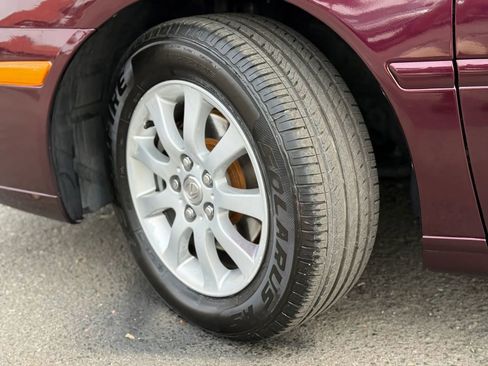 Used 2004 Lexus ES 330 image 11