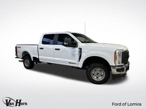 Used 2023 Ford F250 XL w/ XL Chrome Package image 1