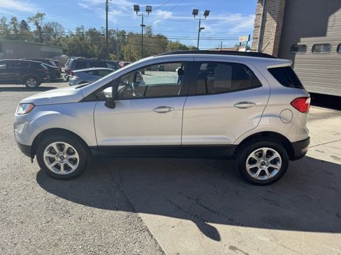 Used 2021 Ford EcoSport SE image 5