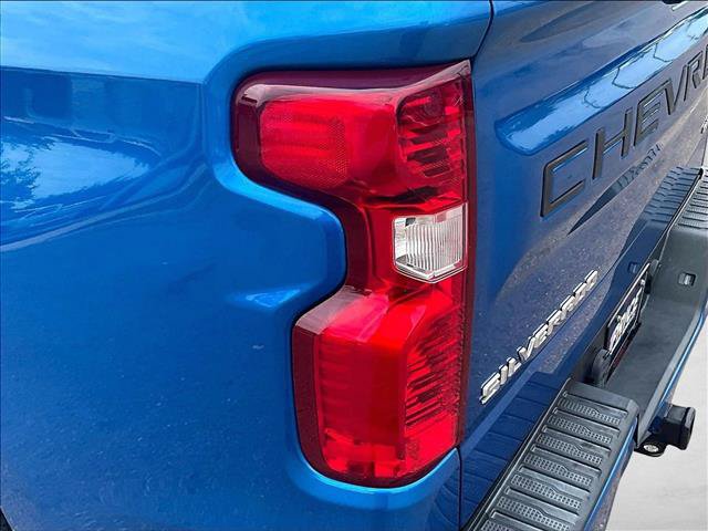 Used 2022 Chevrolet Silverado 1500 Custom RWD image 29