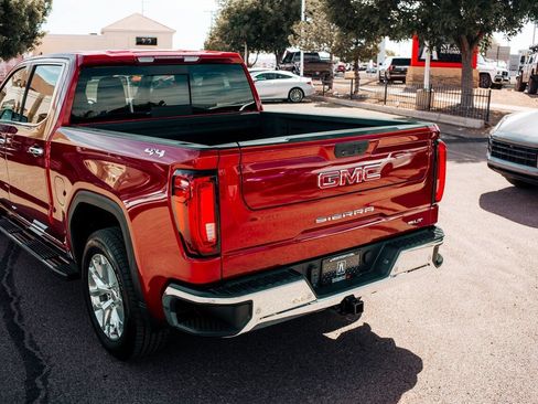 Used 2019 GMC Sierra 1500 SLT w/ SLT Premium Plus Package AWD/4WD image 15