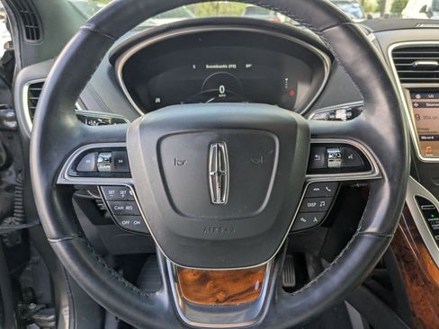 Used 2019 Lincoln Nautilus Select w/ Cargo Utility Package image 13