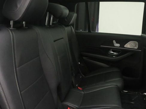 Certified 2022 Mercedes-Benz GLS 450 4MATIC image 32