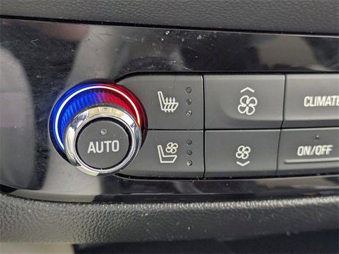 Used 2024 Buick Enclave Premium w/ Experience Buick Package image 23