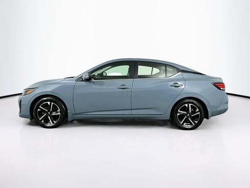 Used 2024 Nissan Sentra SV w/ Trunk Package FWD image 4