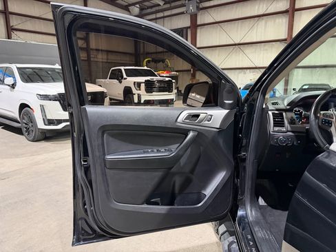 Used 2019 Ford Ranger XLT w/ Equipment Group 302A Luxury AWD/4WD image 11