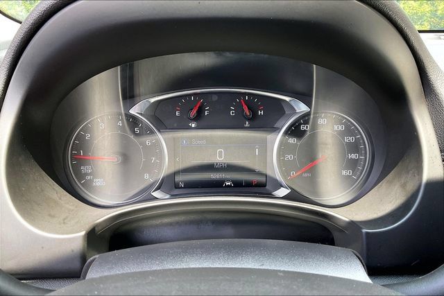 Used 2024 GMC Terrain SLE FWD image 10