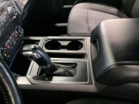 Used 2019 Ford F150 XLT w/ Equipment Group 302A Luxury image 19