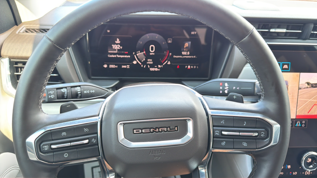 Used 2026 GMC Terrain Denali AWD/4WD image 25