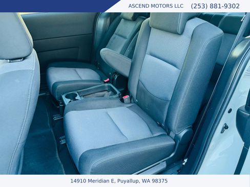 Used 2007 MAZDA MAZDA5 Touring image 10