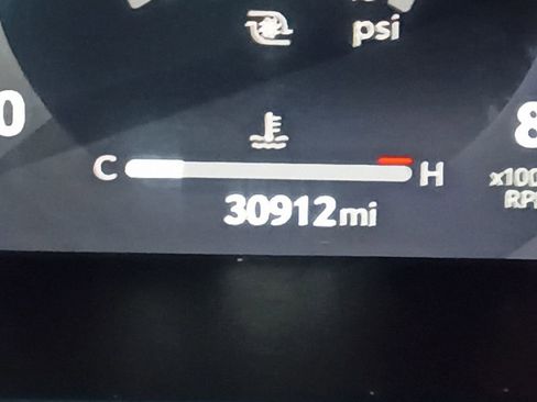 Used 2024 Toyota Tacoma TRD Off-Road image 2