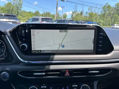 Used 2022 Hyundai Sonata Limited FWD image 20