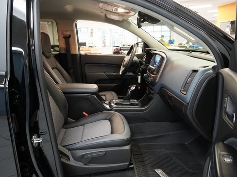 Used 2022 Chevrolet Colorado Z71 w/ Safety Package image 23