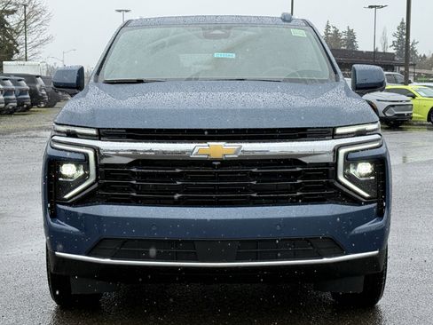 New 2026 Chevrolet Suburban LS AWD/4WD image 8