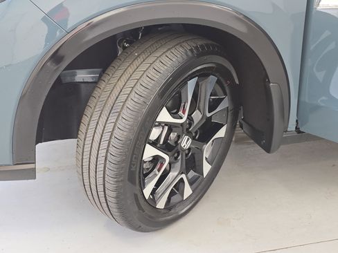 New 2026 Honda HR-V EX-L image 32