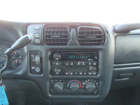 Used 2003 Chevrolet Blazer LS w/ Preferred Equipment Group AWD/4WD image 33