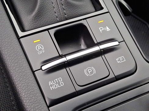 Used 2025 Kia K5 LXS image 25