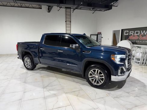 Used 2019 GMC Sierra 1500 SLT w/ SLT Premium Package AWD/4WD image 3