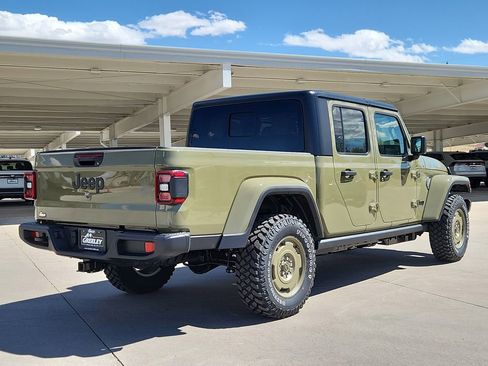New 2026 Jeep Gladiator Willys AWD/4WD image 3