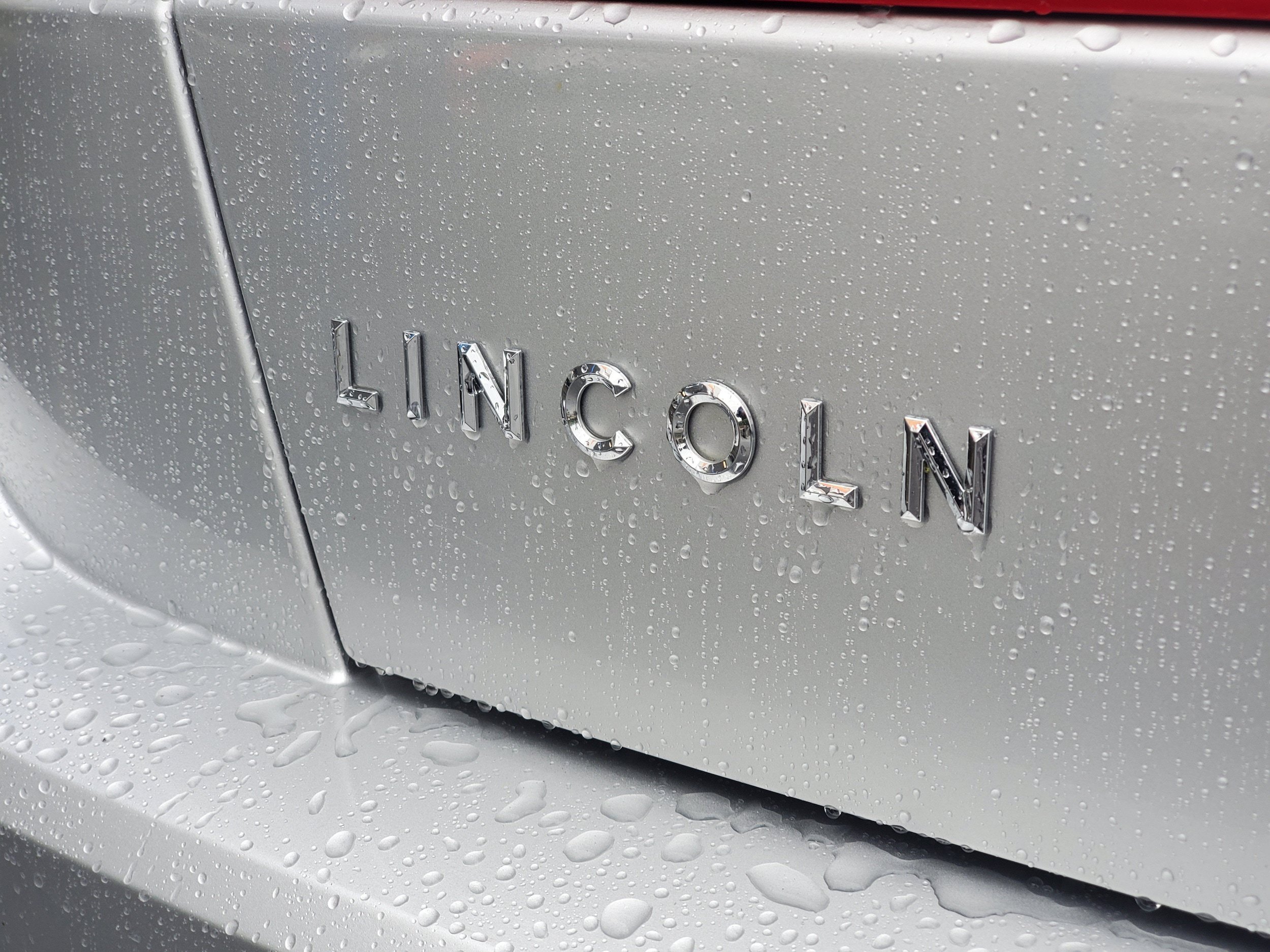 Used 2011 Lincoln MKZ FWD image 8