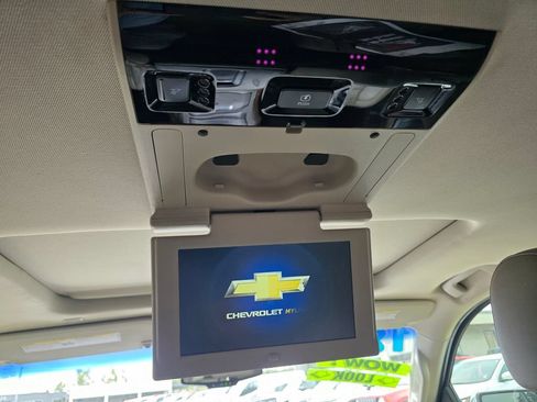 Used 2018 Chevrolet Tahoe Premier AWD/4WD image 23