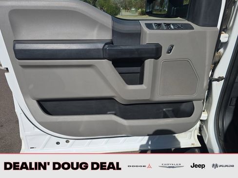 Used 2022 Ford F250 XL w/ STX Appearance Package AWD/4WD image 11