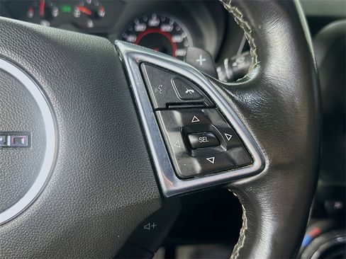 Used 2019 Chevrolet Camaro LT image 20