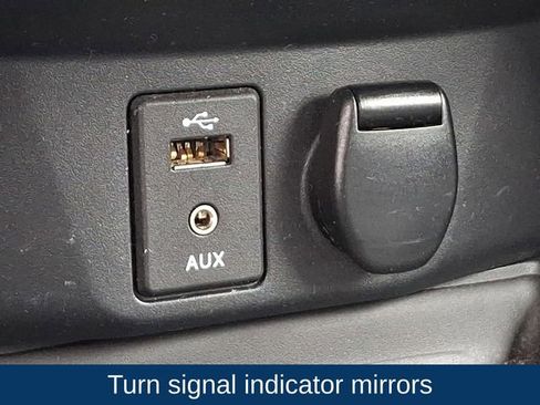 Used 2015 Nissan Rogue SV image 15