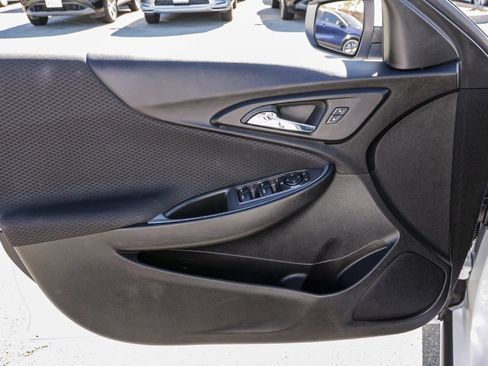 Used 2023 Chevrolet Malibu LT FWD image 12